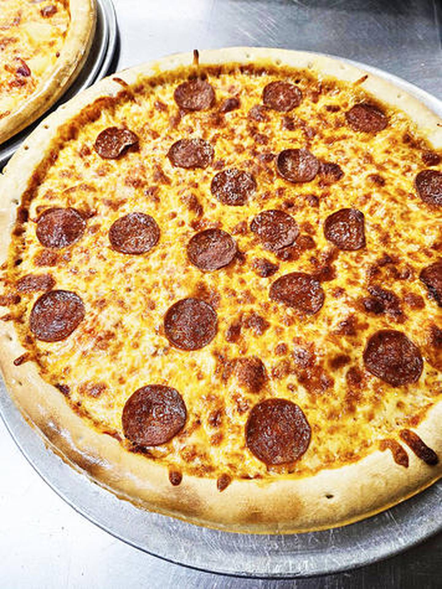 Riverview Lodge pizzas come in thin or hand-tossed crusts, with the usual gamut of toppings available, as well as specialty supreme, chicken bacon ranch, buffalo chicken, garden and bacon cheeseburger.
