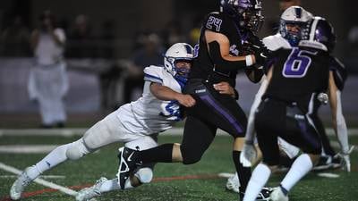 Rolling Meadows’ offensive line takes step forward in win against Vernon Hills 