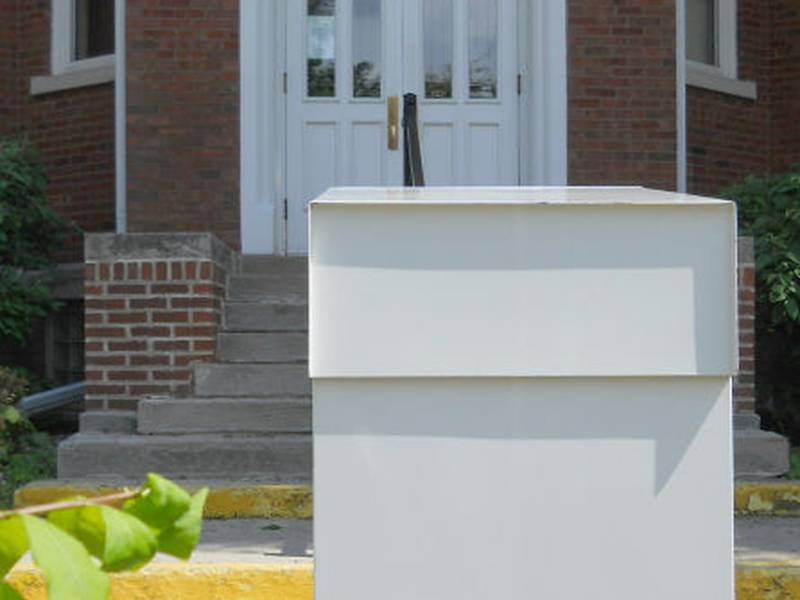 Earlville Public Library to host adult craft night