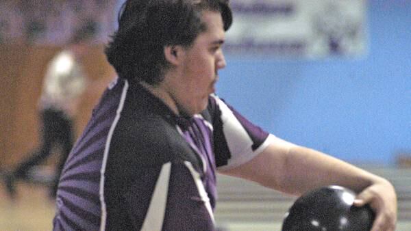 Dixon’s Wyatt Miller takes 7th, Dukes finish 7th at state bowling
