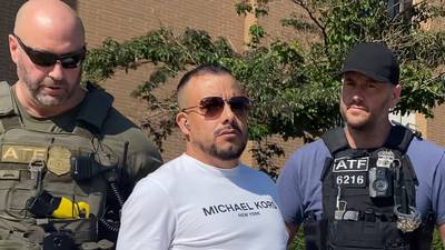 City of Batavia alerts residents to nearby ICE arrests