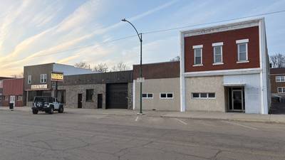 Steve Lamis’ Edward Jones Investment Firm relocating to new property in Spring Valley