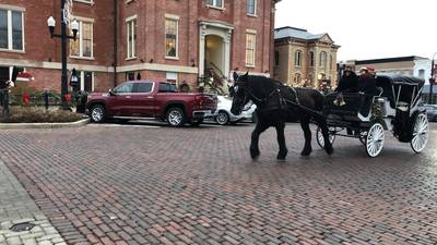 Bitter cold weather prompts weekend cancellations, delays in McHenry County