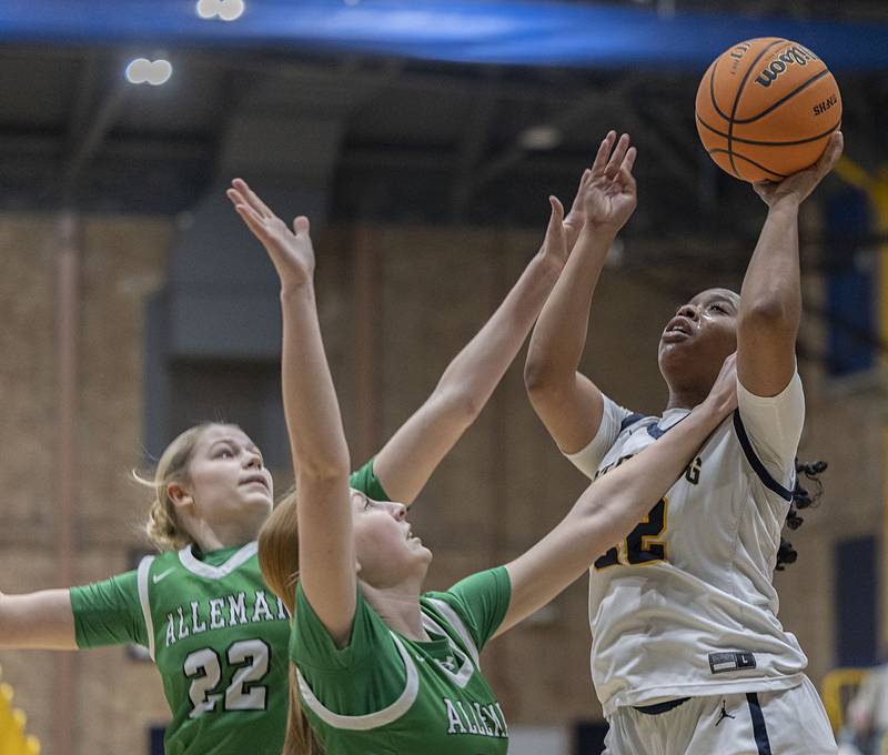 Sterling’s Joslyn Green puts up a shot against Alleman Thursday, Jan. 29, 2026.