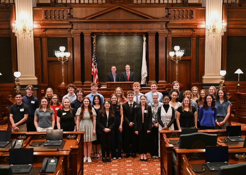 High school students across the 53rd State Senate District recently visited the Illinois State Capitol by participating in the Youth Advisory Council courtesy of State Senator Chris Balkema, R-Channahon.