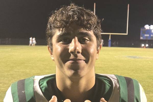 Seneca fights off Genoa-Kingston, 35-28