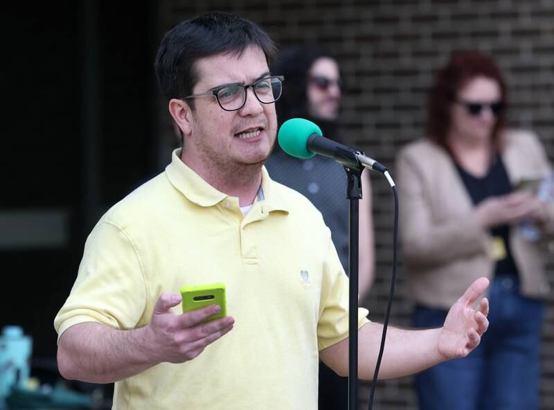 Cortland mayor Mark Pietrowski speaks Wednesday, April 23, 2025, during a rally to support Northern Illinois University’s international students, faculty and staff. The event was held in front of Founders Memorial Library at NIU in DeKalb.