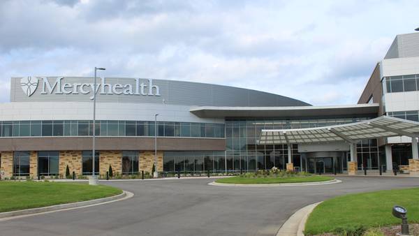 Mercyhealth agrees to $1M settlement for religious discrimination over COVID-19 vaccine mandate