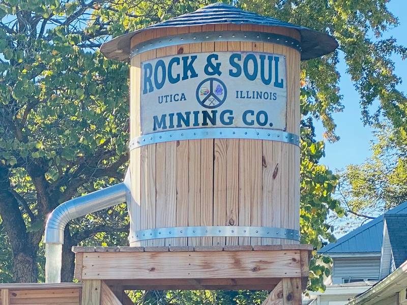 Opening a new attraction, The Rock and Soul Mining Co. is located in the heart of Utica just south of the Illinois and Michigan Canal on the corner of Route 178 and Johnson Street. Pictured from the business are (left to right) Jack Wallace, Brady Donahue, Christy Donahue, Jamie Wallace and Tina Kannel.