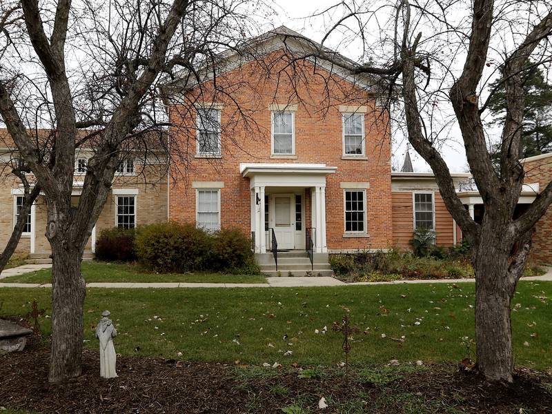 Crystal Lake school building from 1853 to get landmarked – but only if it can be moved in 6 months 