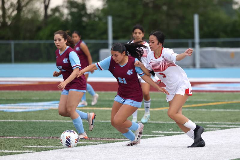 Kankakee's Jocelyn Sanchez takes possession during the Kays' 5-0 win against Blue Island Eisenhower in the Class 2A Kankakee Regional semifinals on Tuesday, May 19, 2026.