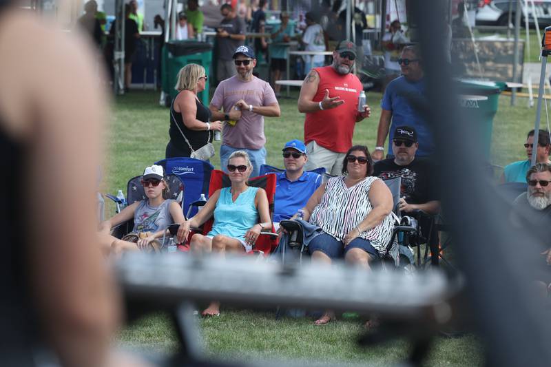 Photos Shorewood Crossroads Festival Shaw Local