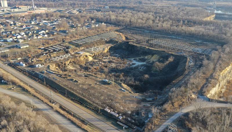 Crews prepare to erect a glass panel on the solar farm located in the 1400 block of North 27th Road (Dee Bennett Road) on Wednesday, Jan. 8, 2026 in Naplate.