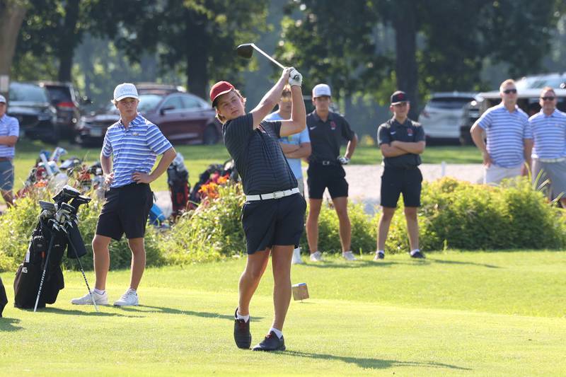 Bradley-Bourbonnais' Jake Kehoe tees off during the Boilermakers' match against Sandburg at the Kankakee Elks on Aug. 14, 2025.