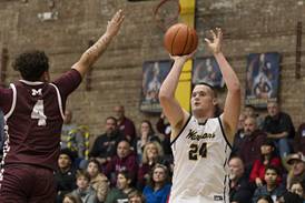 Boys basketball: Sterling edges Moline in battle of Western Big 6 unbeatens