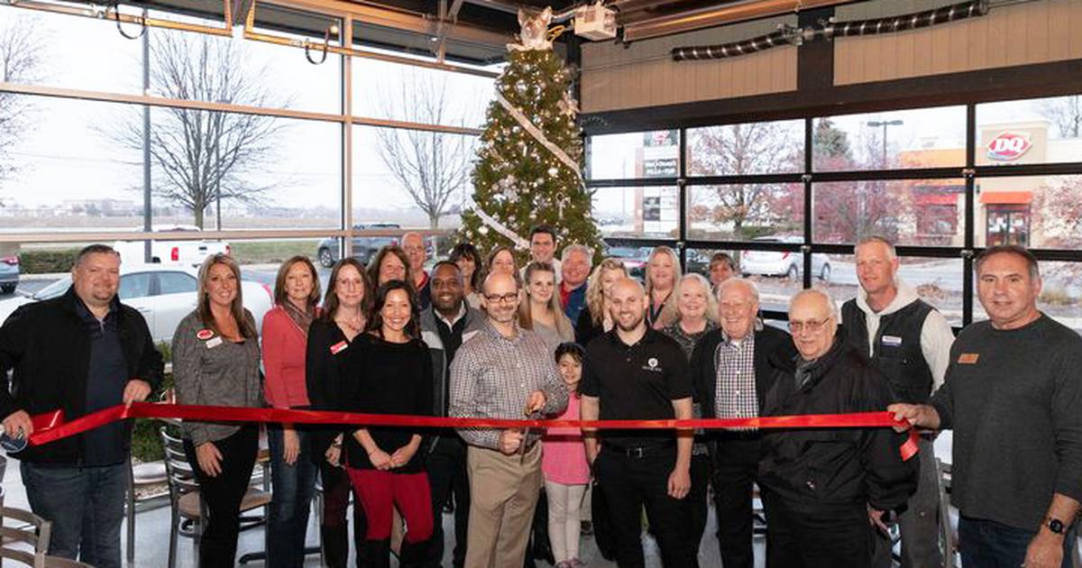 Yorkville Chamber members help celebrate ribbon-cutting at Silver Fox
