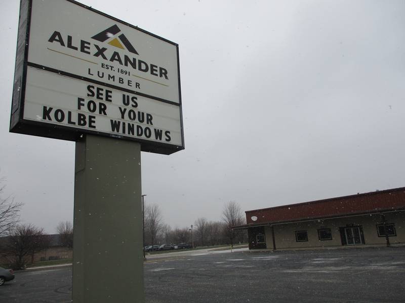 Herc Rentals plans to move into the old Alexander Lumber site at 100 Barney Drive in Joliet. Dec. 22, 2022.