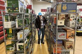Plenty of fun and farm at FFA alumni’s 37th Farm Toy and Craft Show in Forreston