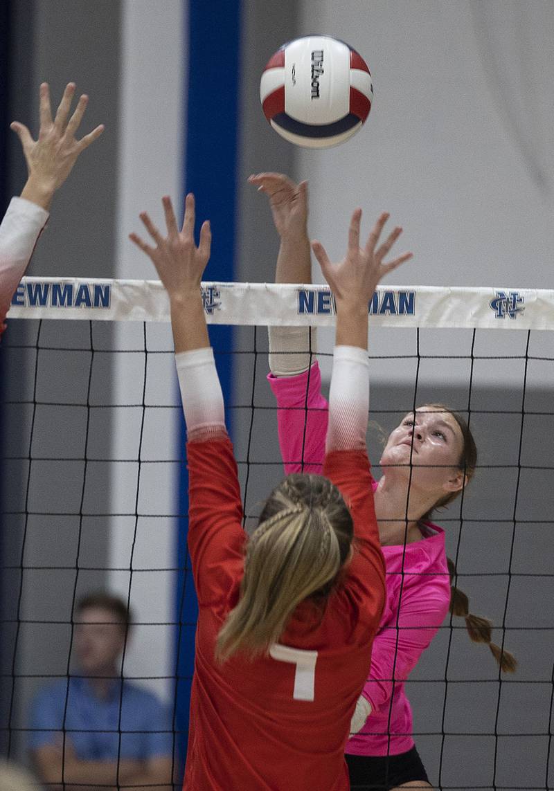 Newman’s Lauren McClain plays the ball against Oregon’s Cassie Krupp Thursday, Sept. 11, 2025.