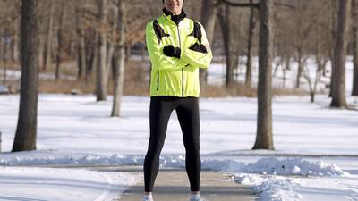 Glen Ellyn man to run ‘mind-boggling’ World Marathon Challenge in honor of his late father