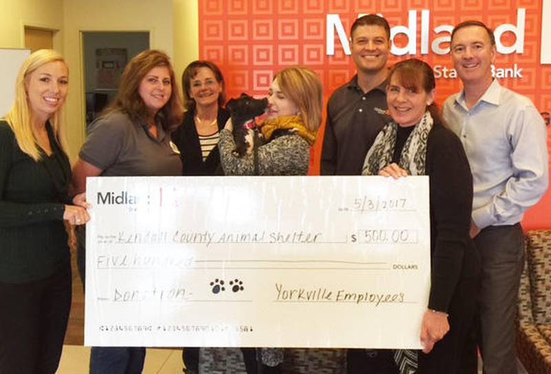 Midland Yorkville bank employees help Kendall County Animal Shelter
