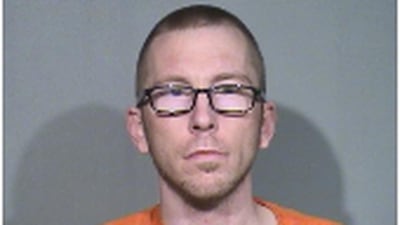 Algonquin man charged with drug offenses while on probation and on pretrial release from Kane County case