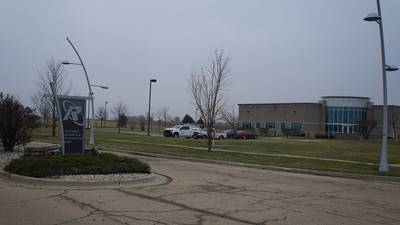 Rochelle looking at issuing bonds for airport, tech center improvements