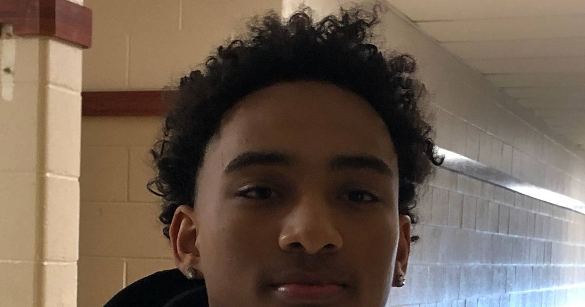 Boys Basketball On Jordan Brooks’ late basket, Oswego edges Joliet