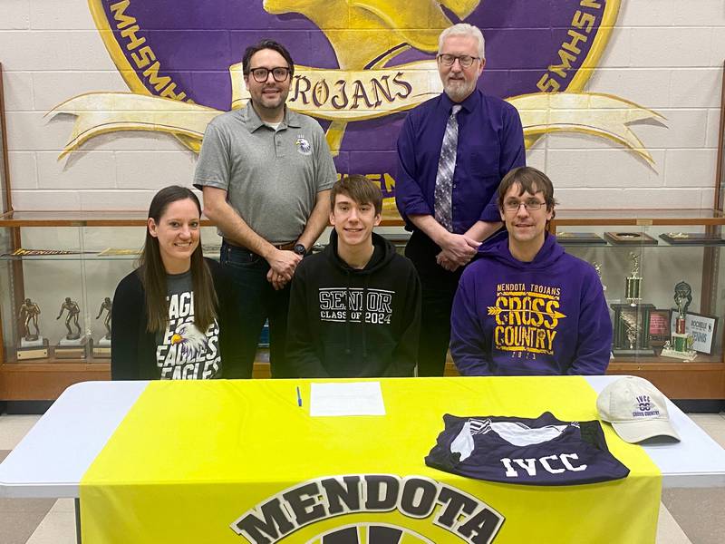 Mendota High School senior Dagen Setchell (seated, center) recently signed his letter of intent to run cross country for IVCC. Setchell, who plans to study to become a paramedic, was joined at his signing ceremony by his parents, Kira and Justin Setchell (seated), MHS cross country coach Kevin Wohrley (standing, right) and IVCC coach Matt Baker.