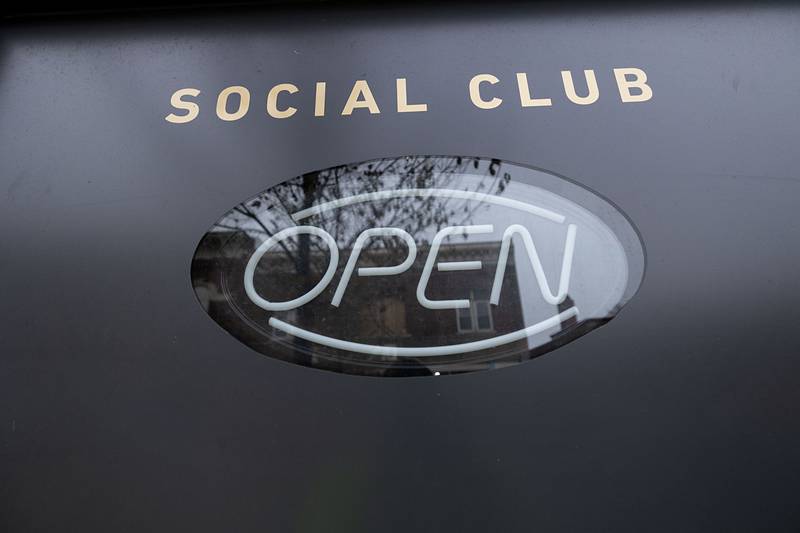 The open sign remains off Monday, Nov. 24, 2025, outside of Lena’s Social Club in Dixon. Owners have pulled the plug on the business citing lack of money.