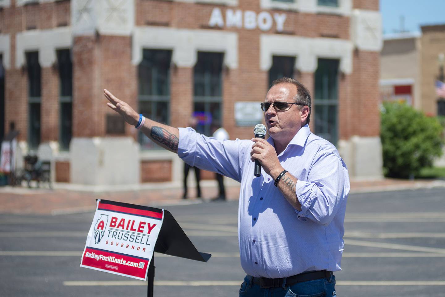 Illinois attorney general candidate Thomas DaVore speaks to a crowd of supporters Friday, June 17, 2022 in Amboy.