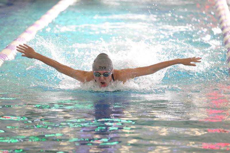 L-P co-op swimmer Ava Garrett swims during the 200 yard relay on Tuesday, Oct. 8, 2024 at the Illinois Valley YMCA in Peru.