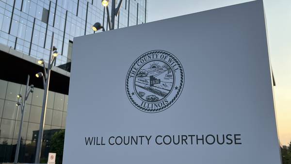 Property manager with Housing Authority of Joliet charged with stealing tenants’ money