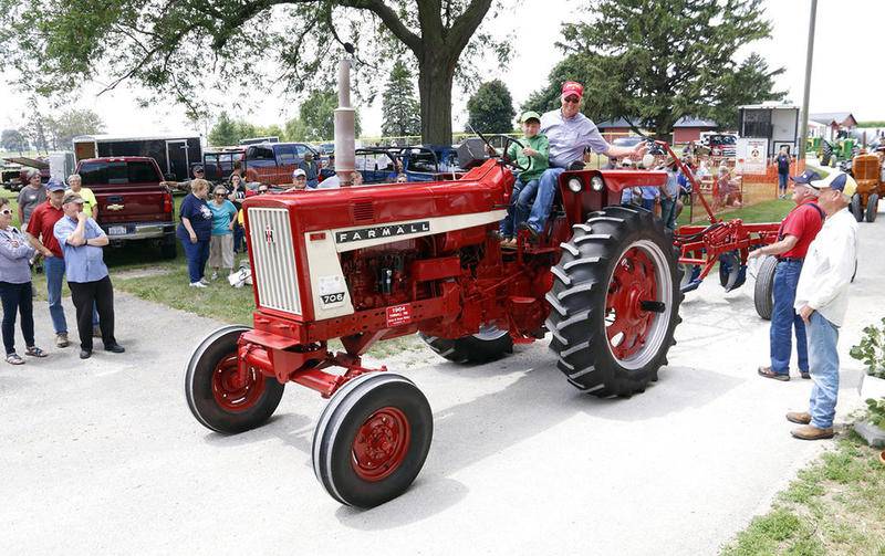 Waterman Lions show has ‘unique personality’ Shaw Local