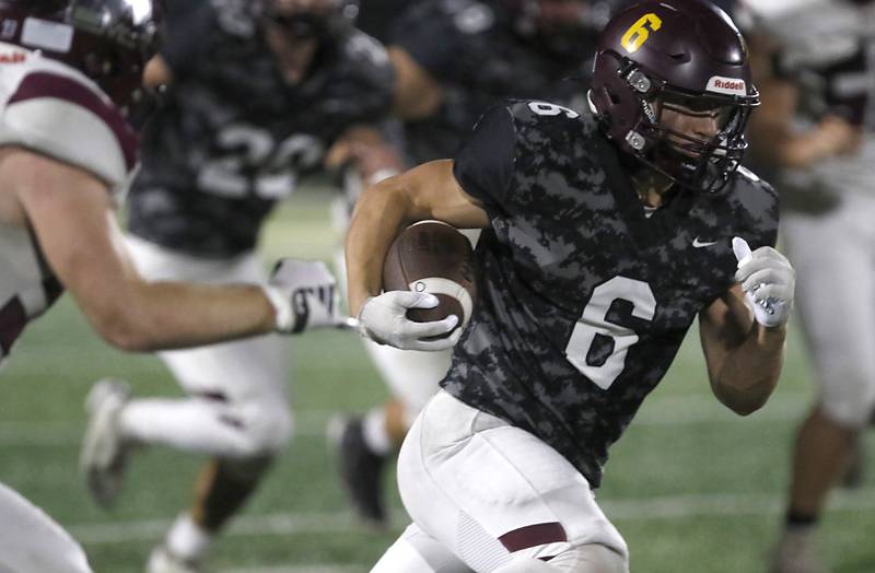Richmond-Burton's Hunter Carley run s for a touchdown during a Kishwaukee River Conference football game against Marengo on Friday, Oct. 17, 2025, at Richmond-Burton High School in Richmond.