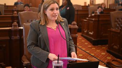 State Sen. Ventura accepting applications for Page for a Day program 