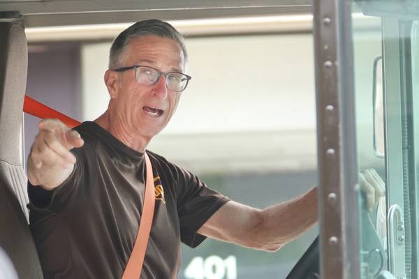 After 47 years, UPS driver Jim Bezely says goodbye to Streator