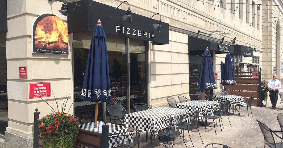 Pazzi Di Pizza in Elmhurst charms patrons crazy for Italian Mystery