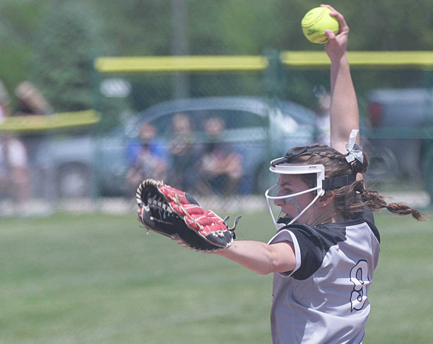 Shae Simons delivers a pitch during WFC's 2022 postseason run.