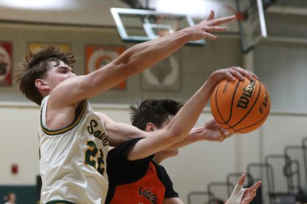 Cary-Grove tops Marmion, Crystal Lake South handles Crystal Lake Central