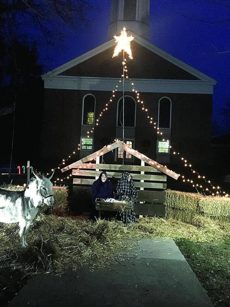 The First Presbyterian Church in Princeton will hold its second live nativity event this Friday on the front lawn of the church.