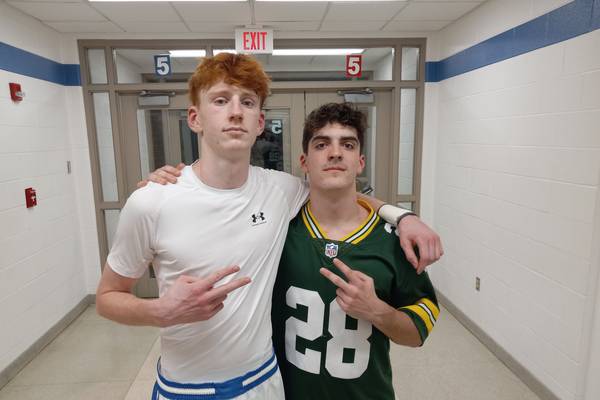 Peotone rides 3rd-quarter surge to home conference win over Herscher