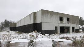 Fox River Grove seeks demolition of abandoned apartment site as lawsuits fly
