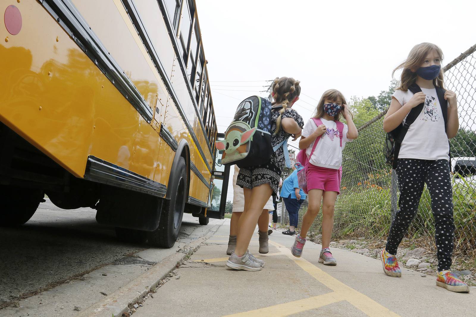 Photos First day back to school at Landmark Elementary in McHenry Shaw Local