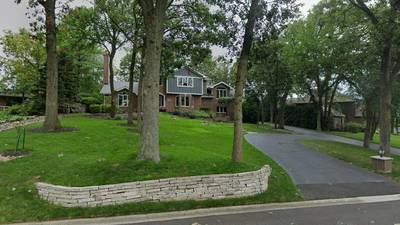 Sale closed in Orland Park: $815,000 for a five-bedroom home