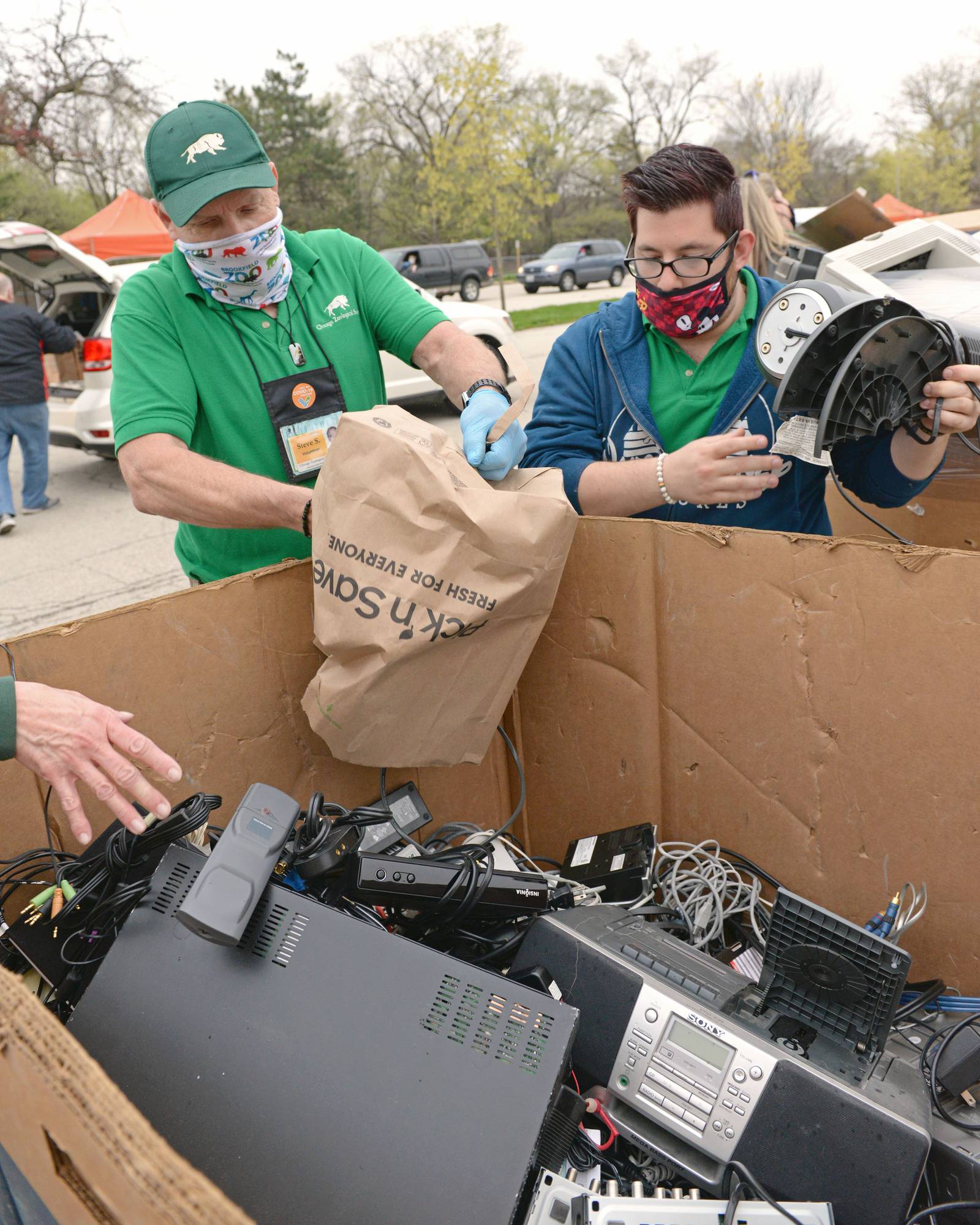 Photos Recycling event in Brookfield Shaw Local