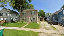 Single-family home sells in Marseilles for $195,000