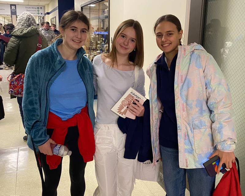 Senior Avery Drehkoff, junior Margaret Glunz, sophomore Claire Caserio and freshman Juliette Hopman are among the top small school quiz bowl teams from across the United States and beyond invited to this championship event in Rosemont on April 25–27.
