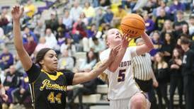 Mendota wins on senior night for first double-digit win season since 2019-20