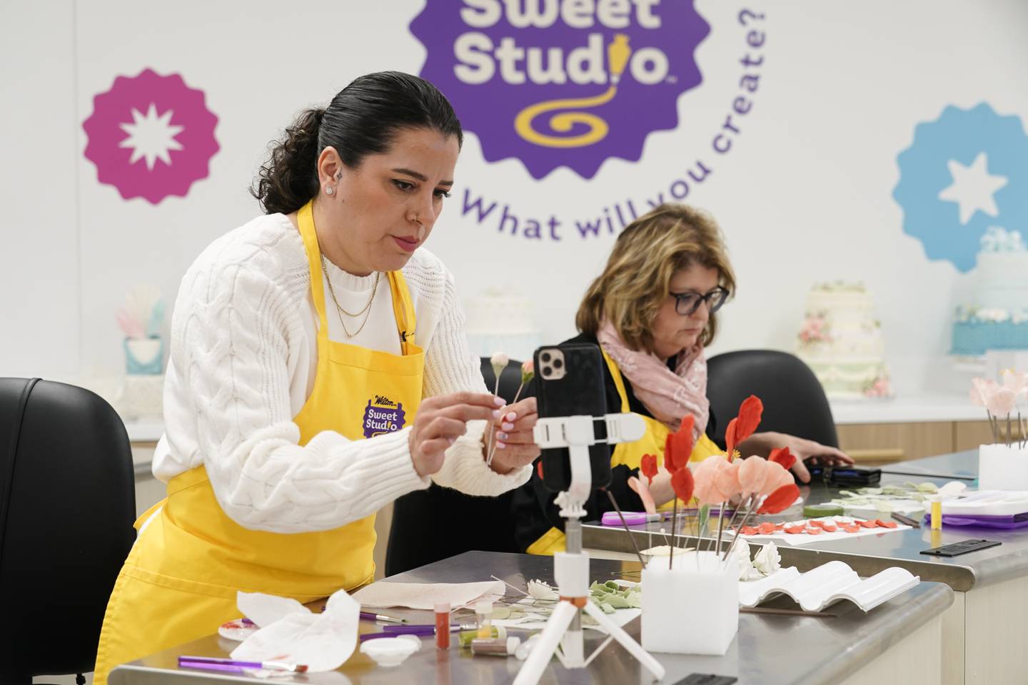 Wilton is offering a variety of baking and decorating classes at its new Wilton Sweet Studio in Naperville.